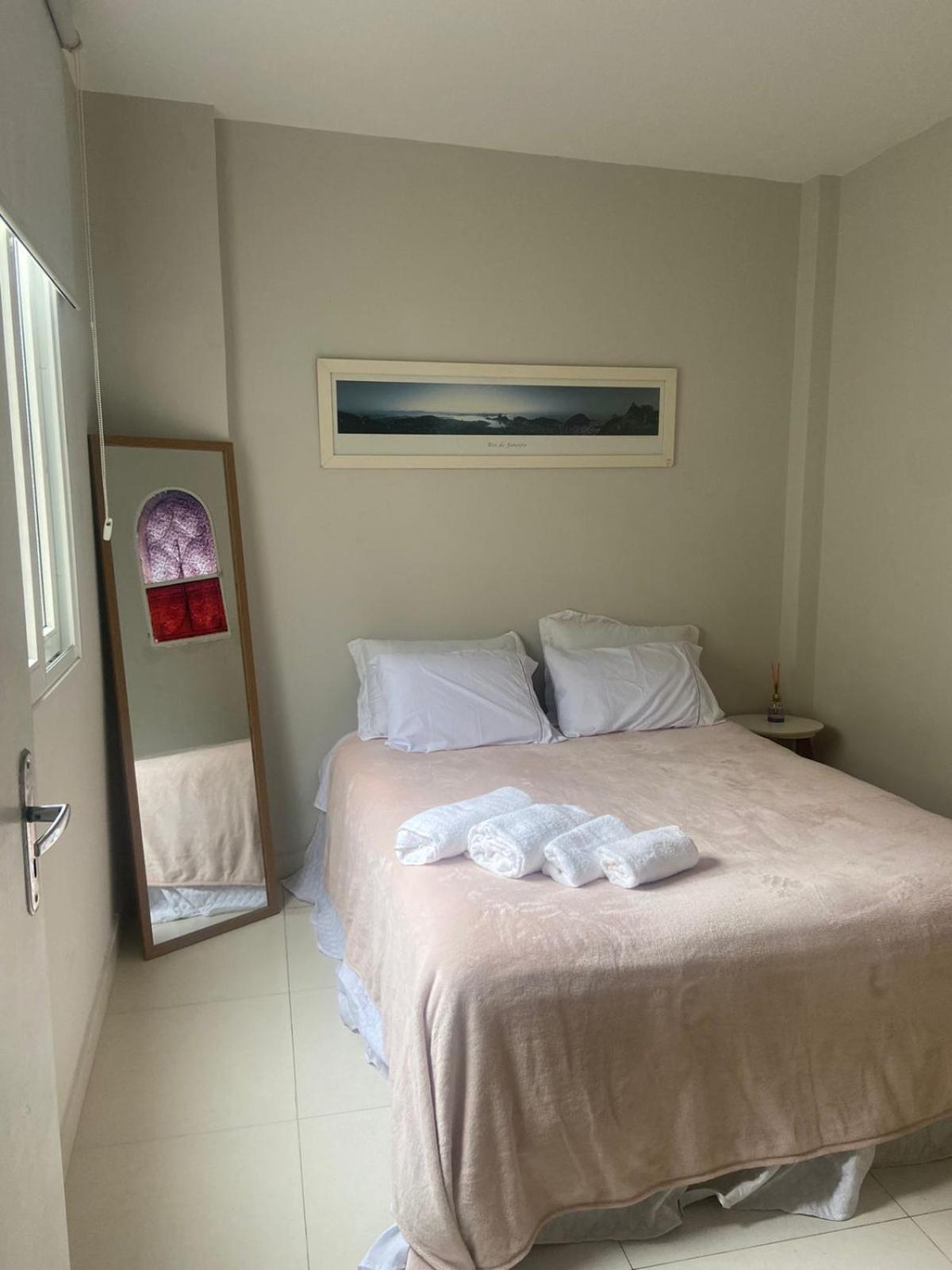 Em Cobertura Em Copacabana Com Estacionamento Homestay